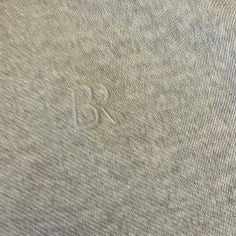 Banana Republic Light Gray Polo Shirt size L BRAND NEW